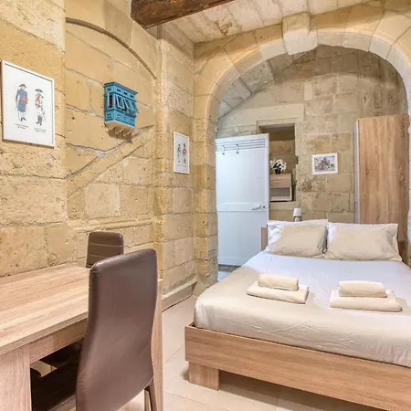 Charming & Cosy In The Heart Of By 360 Estates